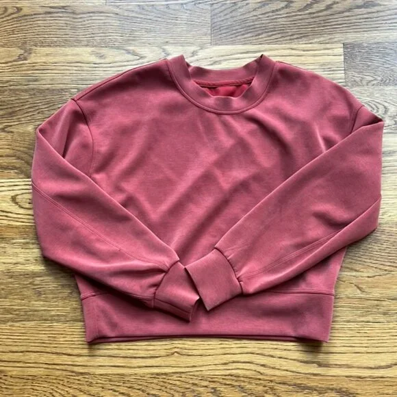 Lululemon Perfectly Oversized Cropped Crew Softstreme Cayenne Size XS - Picture 1 of 10